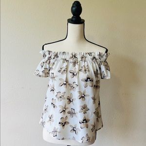 PaperMoon Off the shoulder Floral Blouse